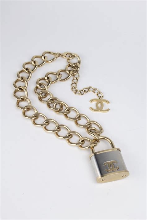 chanel lock necklace metal and calfskin|Necklace .